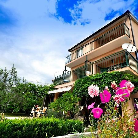 Apartments Franic Ploce (Dubrovnik-Neretva) Exterior foto