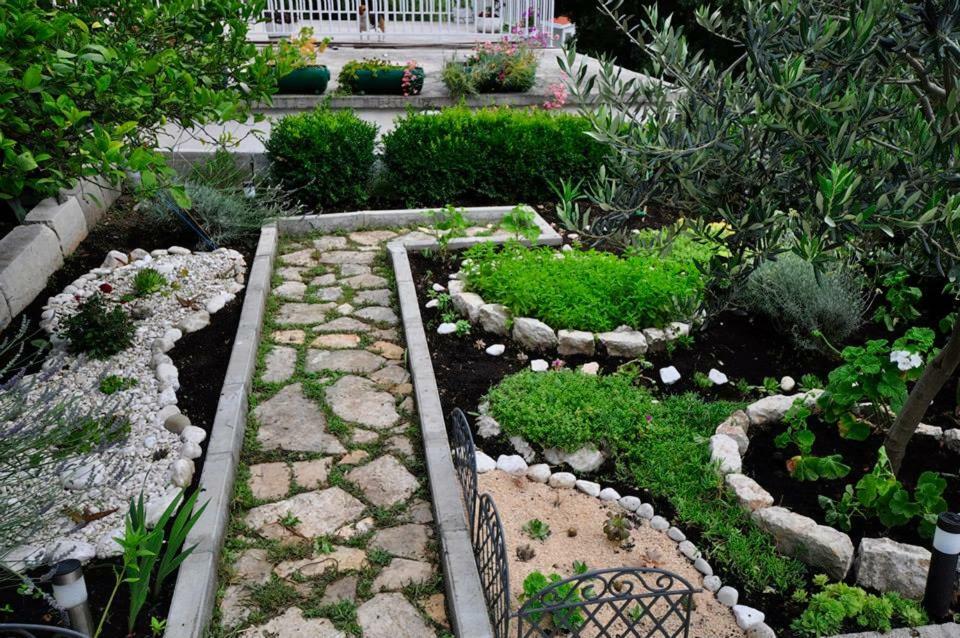 Apartments Franic Ploce (Dubrovnik-Neretva) Exterior foto